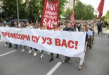 pokret-bravo:-„vucic-najvise-miluje-batinase-i-nasilnike“-–-nedeljnik