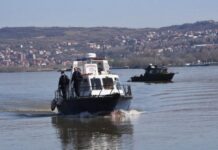 „iskakanje-iz-camca-najcesci-uzrok-nesreca-na-rekama“-policija-upozorava:-vodite-racuna-o-bezbednosti-kako-bi-se-sprecile-tragedije
