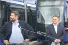 sapic-preuzeo-naslov-nedeljnika:-kako-smo-postali-kumovi-novim-tramvajima-(video)-–-nedeljnik