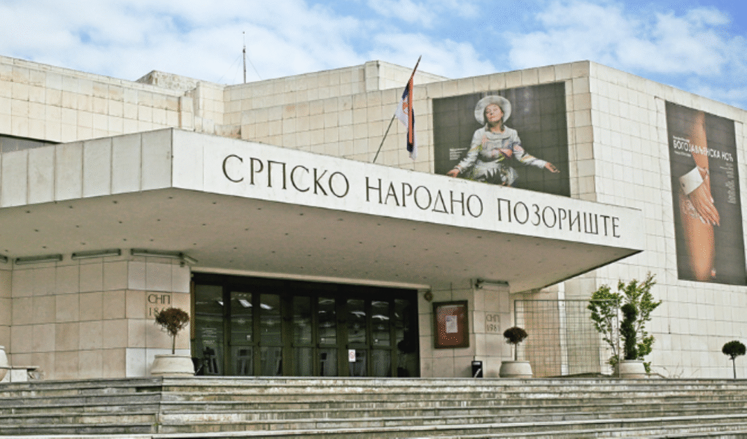 dragana-milosevic-vd.-upravnica-srpskog-narodnog-pozorista-u-novom-sadu-–-nedeljnik