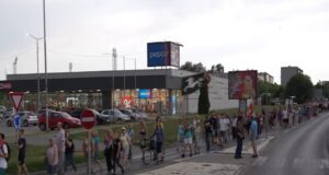 „inatska-buka vol. 2“:-suboticani-zahtevaju-izbore-–-nedeljnik