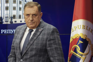 cik-bih-oduzima-mandat-dodiku,-raspisuju-se-prevremeni-izbori-u-republici-srpskoj-–-nedeljnik