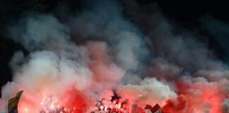 ovo-ce-izazvati-mnoge-reakcije:-evo-sta-su-„delije“-nocas-uradile-povodom-desavanja-u-crnoj-gori-(foto)