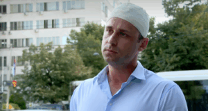 pretuceni-poslanik:-sinoc-na-delu-bila-koalicija-huligana,-sns-i-delova-policije-–-nedeljnik