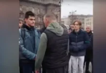 priveden-student-cija-je-fotografija-postala-simbol-protesta-–-nedeljnik