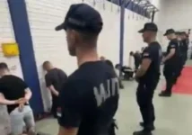 pravnik:-srbija-bi-mogla-da-odgovara-zbog-snimka-uhapsenih-kako-klece-–-nedeljnik