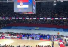 da-se-covek-najezi!-himnu-srbije-pevala-devojcica-sa-kosova-i-metohije-na-mecu-izmedju-„orlova“-i-slovenije-(video)