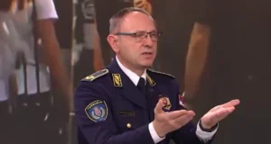 vasiljevic:-na-skupovima-protiv-blokada-u-71-mestu-blizu-70.000-ljudi-–-nedeljnik