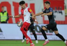 stopama-igraca-borusije:-vidosavljevic-bas-imao-debi-iz-snova