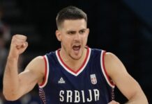 „polako-se-uvodimo-za-ono-sto-nas-ceka!“-vanja-marinkovic-nakon-prve-pobede-srbije-na-evrobasketu