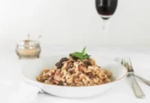 kremasti-rizoto-sa-pecurkama:-recept-koji-uvek-uspeva-–-nedeljnik