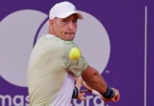 lajovic-gazi-u-spaniji:-srpski-teniser-preko-portugalca-do-cetvrtfinala-sevilje