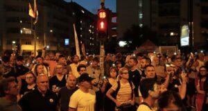 u-novom-sadu-je-bilo-20.000-ljudi:-procena-arhiva-javnih-skupova-koja-demantuje vucica-–-nedeljnik