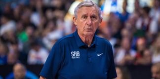 „ne-mogu-da-gledam-pesica-na-klupi…“-americki-novinar-zestoko-udario-na-selektora-srbije