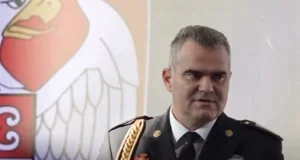 vulevic-(saj):-smenjen-sam-jer-vucic-ne-zeli-da-ima-naoruzanu-formaciju-koja-nije-pod-njegovom-apsolutnom-kontrolom-–-nedeljnik