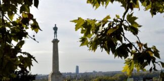 vecna-slava-beogradu:-povod-zasto-crkve-sirom-sveta-zvone-u-podne