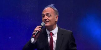 nino-je-od-ove-pjesme-napravio-veliki-hit,-a-evo-koji-pjevac-ju-je-odbio!