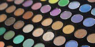 tko-je-bila-bozen-“cosmetics”?-promijenila-vjeru,-bila-zaljubljena-u-poznatog-pjevaca-a-umrla-sama-u-tisini…