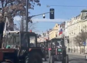 poljoprivrednici-sutra-protestuju-ispred-banovine-–-nedeljnik