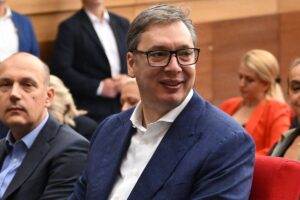 vucic-stigao-u-osaku,-pocela-poseta-japanu-–-nedeljnik