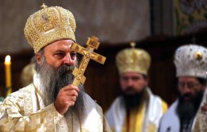 patrijarh-porfirije-djacima-i-profesorima:-ucite-se-dobroti,-a-ne-samo-znanju-–-nedeljnik