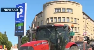 protest-poljoprivrednika-u-novom-sadu,-pokrajina:-„cime-ste-nezadovoljni,-blokaderi?“-–-nedeljnik