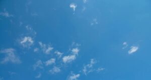 vreme-danas:-ujutru-svezije,-poslepodne-otopljavanje-–-nedeljnik