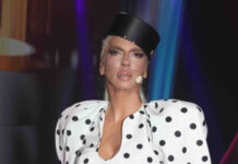jelena-karleusa-na-snimanju-pinkovih-zvezda-kao-milion-dolara-–-seksi-carape-bodu-oci-(foto)