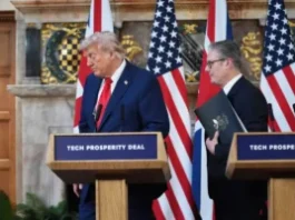 donald-tramp-okoncao-posetu-velikoj-britaniji:-starmer-kaze-da-su-dugo-bezuspesno-razgovarali-o-palestinskoj-drzavi-–-nedeljnik