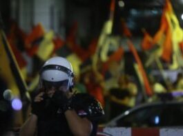 protesti-u-srbiji:-bacena-jaja-u-nisu,-u-cacku-poruka-da-„se-nisu-uplasili“-–-nedeljnik