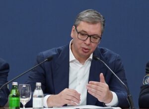 vucic:-student-bogdan-je-zasluzio-hapsenje,-delovi-policije-bili-spremni-za-obojenu-revoluciju-–-nedeljnik