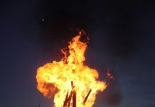 ziva-vatra-u-bikiniju,-od-oblina-peku-oci:-ona-je-zavela-pola-estrade-(foto)