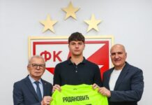 zvezda-misli-na-buducnost:-talentovani-golman-produzio-ugovor-sa-crveno-belima!-(foto)