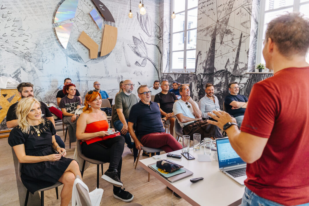 istorija-snova:-dvadeset-pet-godina-od-ideas-campusa-–-nedeljnik