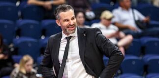  zene-poludjele-za-kosarkaskim-izbornikom-srbije:tko-je-dusan-alimpijevic?