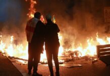 „majdan“-u-gruziji-po-peti-put:-zaplenjena-velika-kolicina-oruzja-i-eksploziva,-a-tu-su-i-ukrajinci