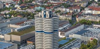 uhvaceni-u-njegovom-bmw-u:-ema-radujko-se-pomirila-s-fudbalerom