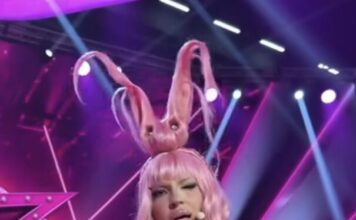 jelena-karleusa-odusevila-stajlingom-na-snimanju-showa-“pinkove-zvezde”:-“estrada-je-puna-ober-seljaka!”