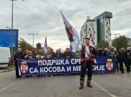poceli-su-skupovi-gradjana-protiv-blokada:-podrska-srpskom-narodu-na-kim-(foto/video)