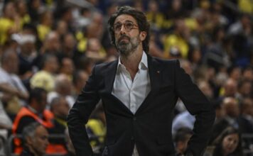 ovo-ce-obradoviti-zvezdase:-junak-meca-sa-fenerbahceom-u-strucnom-stabu-sase-obradovica