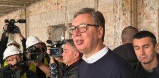 vucic-obilazi-radove-na-porodilistu-u-visegradskoj:-drzava-ulaze-40-miliona,-nema-zivota-ni-drzave-bez-dece