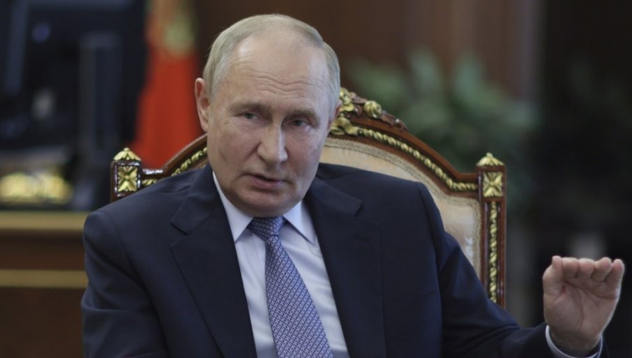 „zasto-me-izgladnjujes?“-putinov-humor-u-dusanbeu-postao-hit-na-mrezama „zasto-me-izgladnjujes?“-putinov-humor-u-dusanbeu-postao-hit-na-mrezama