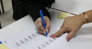 cik:-na-lokalnim-izborima-na-kosovu-glasalo-32,85-odsto-biraca-–-nedeljnik