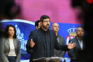 lazovic-(zlf):-svedocimo-promeni-odnosa-eu-i-oebs-a-prema-vlasti,-potreban-pritisak-javnosti-za-rem-–-nedeljnik lazovic-(zlf):-svedocimo-promeni-odnosa-eu-i-oebs-a-prema-vlasti,-potreban-pritisak-javnosti-za-rem-–-nedeljnik