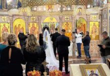 ozenio-se-pjevac-uros-zivkovic:-pecat-na-dugogodisnju-ljubav-iz-koje-se-rodio-sin