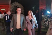 uprkos-teskom-danu,-ispostovali-kolegu:-viki-i-taske-dosli-na-svadbu-urosa-zivkovica-–-„mnogo-ga-volim-i-postujem“