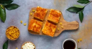 veganska-proja-sa-bundevom-i-sirom:-hrskava-i-mekana-kao-„prava“-–-nedeljnik