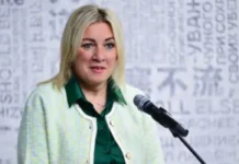 zaharova:-moskva-i-beograd-zajednicki-traze-resenje-za-nis,-ceka-nas-tezak-posao-–-nedeljnik