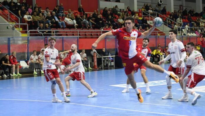 u-„slanoj-bari“-dva-puta-potopljeni-farani-:-rukometasi-vojvodine-prosli-u-3.-kolo-ehf-kupa