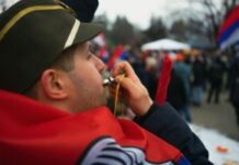 niski-studenti-skupljaju-donacije:-pesace-do-novog-sada-na-godisnjicu-tragedije-–-nedeljnik